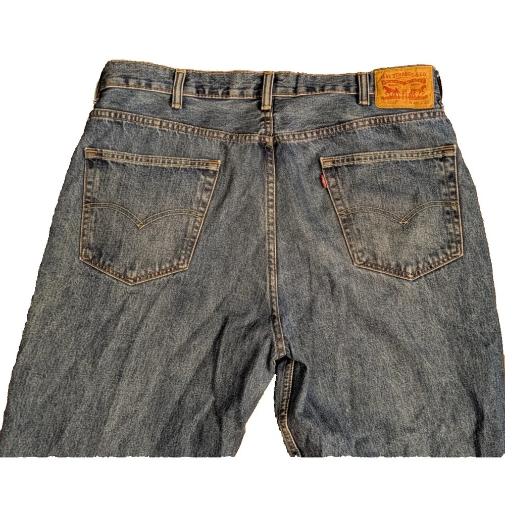 Levi's 550 Mens Jeans 40 x 32 Stonewash Blue Relaxed Fit Tapered Leg 100% Cotton
